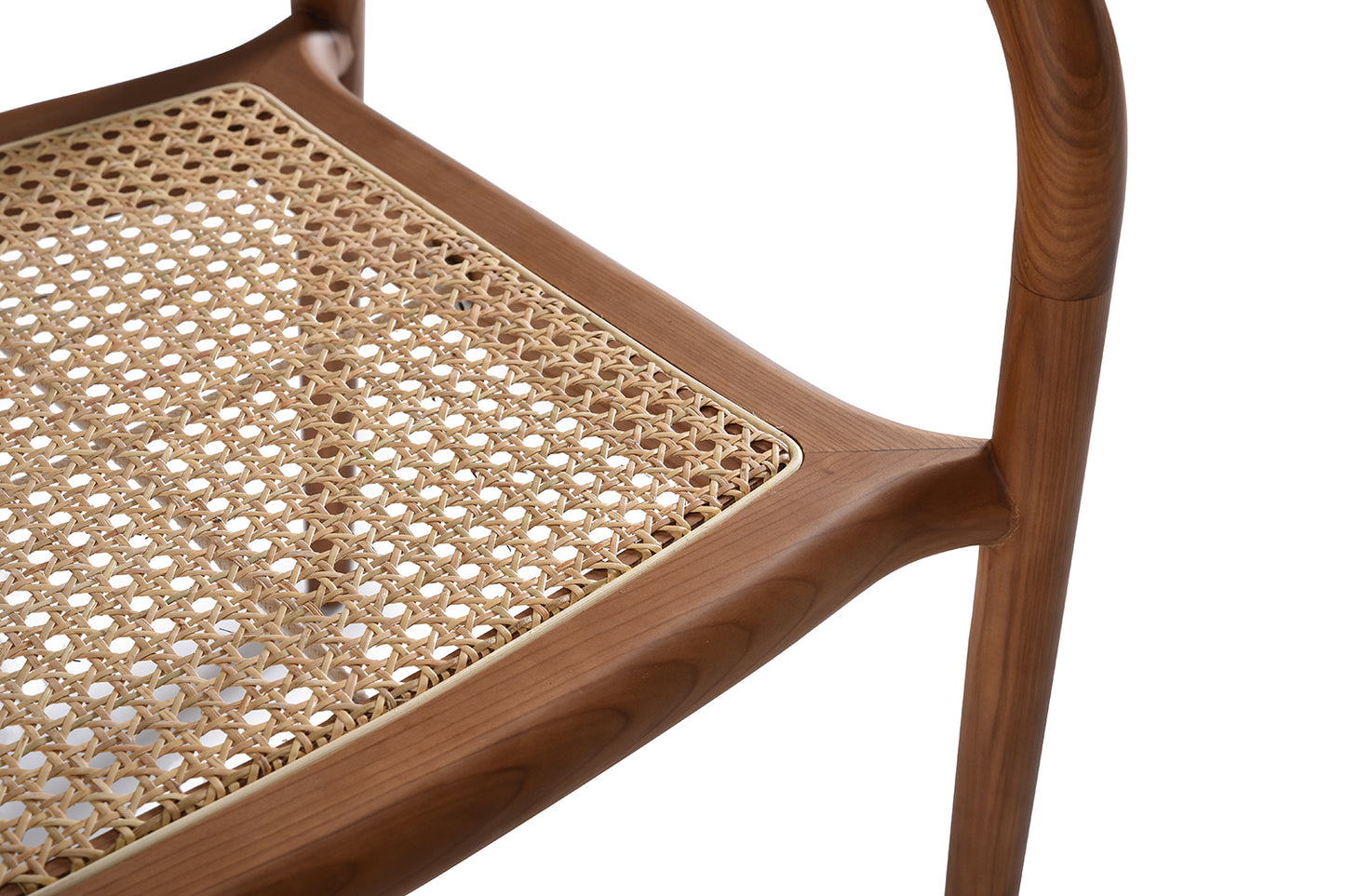 Chaise en Bois de Noyer & Cannage en Rotin Léna